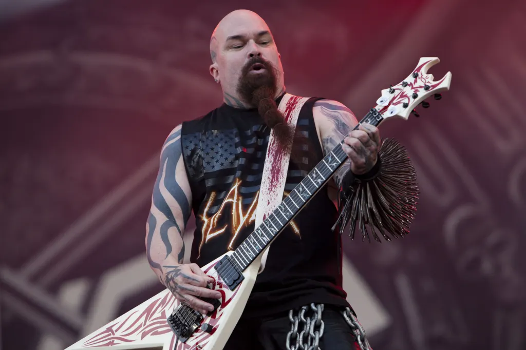 Kerry King of Slayer performing at Sonisphere 2011